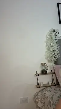 Olivia_valentti webcam