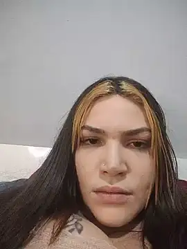 01Vikali live cam on StripChat