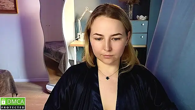 Mira_Mermayd webcam