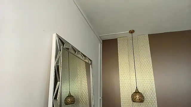 Tiifany_Baker webcam