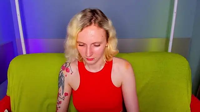 LikiLips webcam