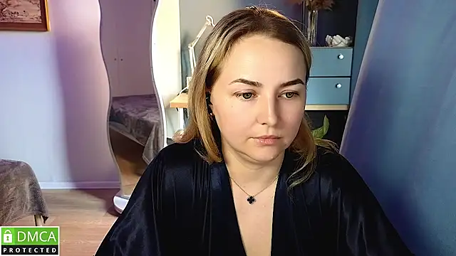 Mira_Mermayd webcam