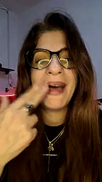 Sofia_loren69 live cam on StripChat