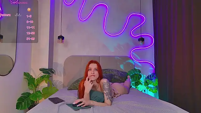 pollymayer - PollyMayer's free webcam - UK Sex Cams