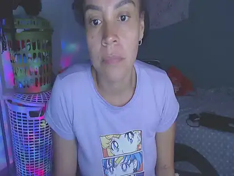 shayna_cute live cam on StripChat