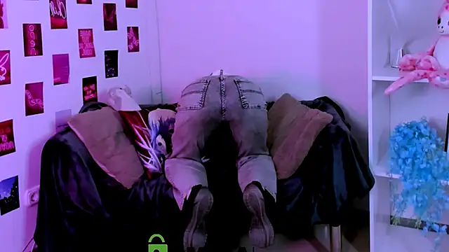 gloria_bubble webcam