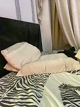 VeronicaSaenzx webcam