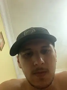 Unique-Man webcam