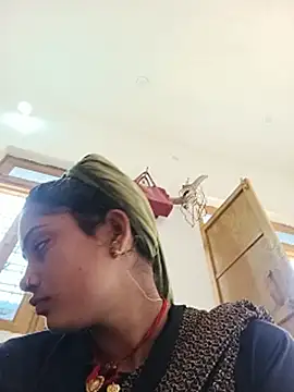 Pushpa_hotty webcam