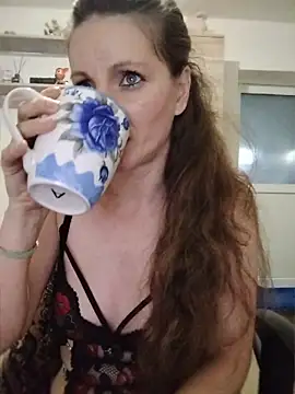 CrazyMaya39 webcam
