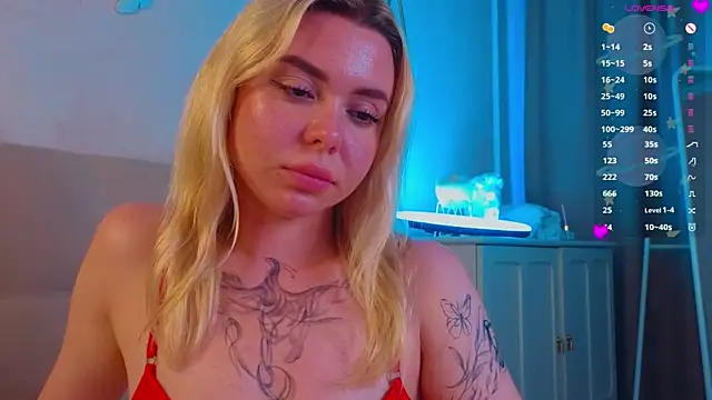 AveriRigby webcam
