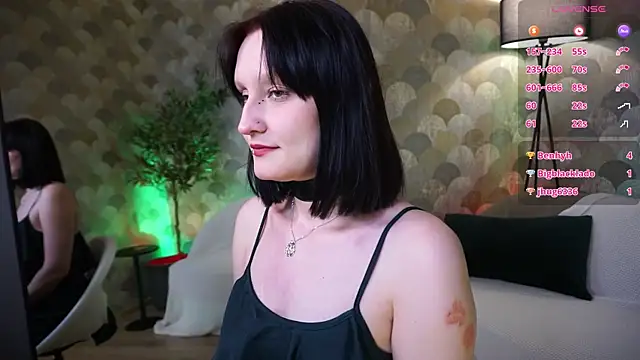 VelvetLily_ webcam