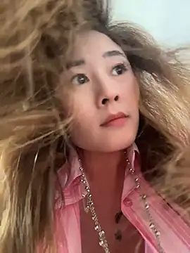 okgirl_23 webcam