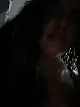 99_Lilith webcam