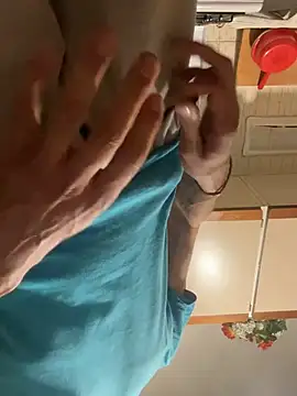 bigboy30X live cam on StripChat