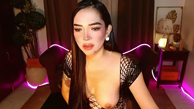 MouthWatering_Ayesha webcam