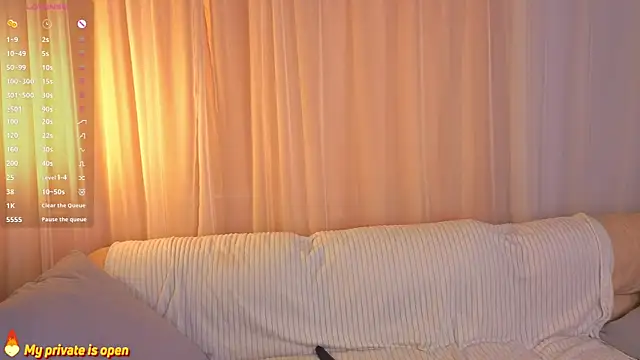 AntonelaAmeli live cam on StripChat