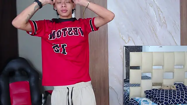 Harry_jhonsson live cam on StripChat