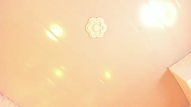 Valeria_Thompson1 live cam on StripChat