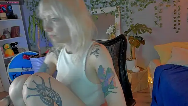 tattoo_art_baby webcam