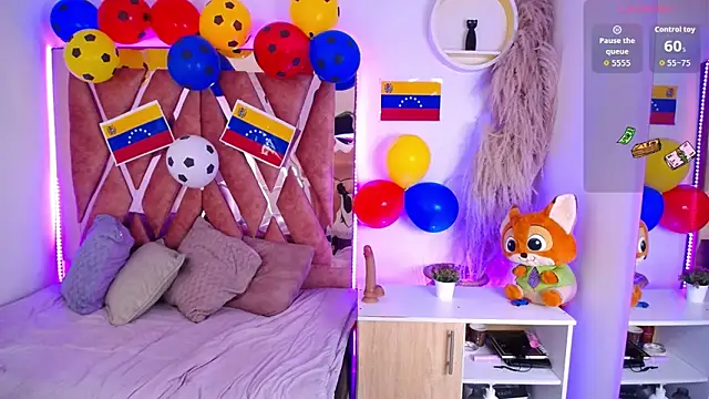 Elizabeth_Evans1 webcam