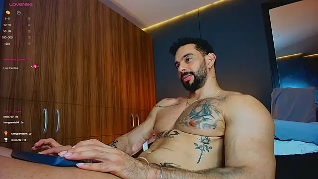 massimo_visconti webcam