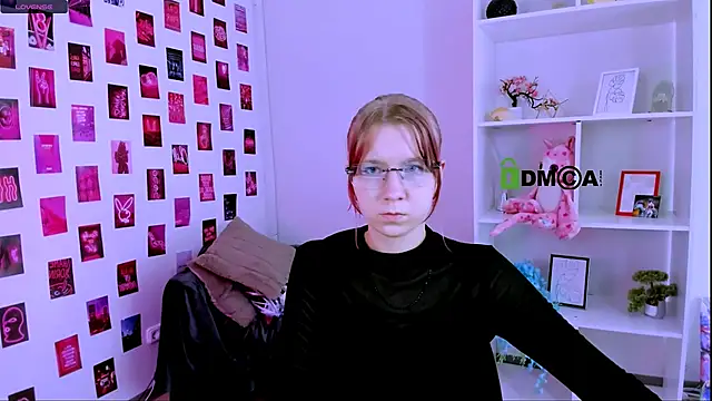 gloria_bubble webcam