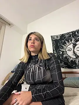 sashaaaaa2026 webcam
