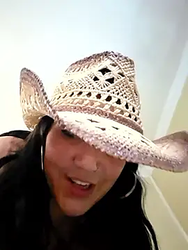 LittleMissEeve webcam