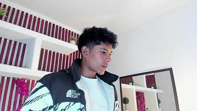 Kyros_leonidas's live cam