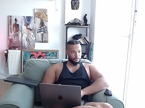 1LordKingsley webcam