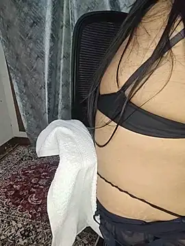 Curvy_Pooja webcam