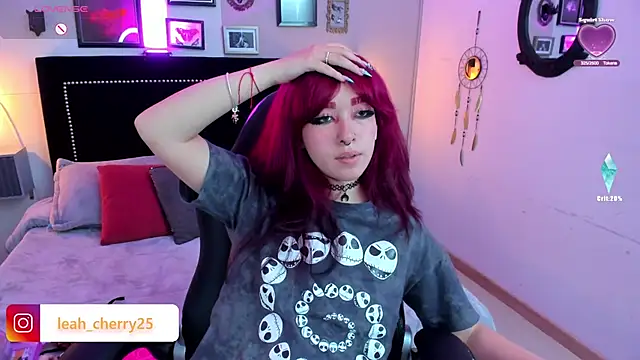 Leah_cherry webcam