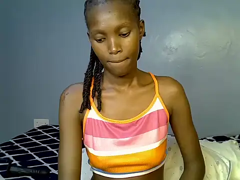 sexyjulie340 webcam