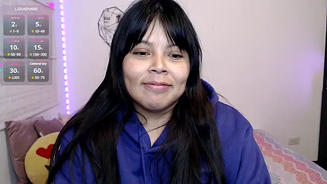 EllieMoonX webcam