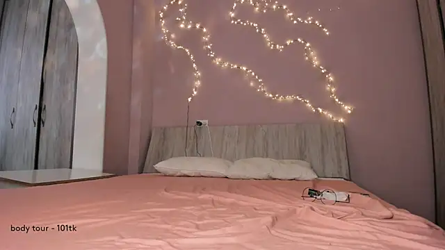 emy_lovee webcam