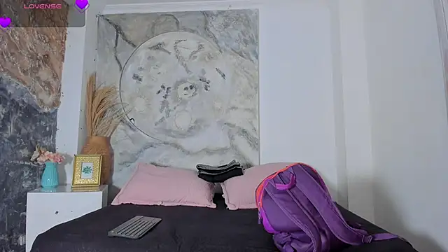 JulietaKane webcam
