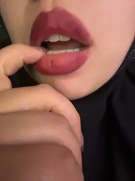 zahra_Jalid webcam