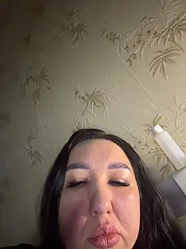 Naughtbaby_2025 webcam