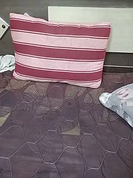 DipaliAliya webcam