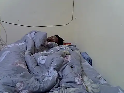 prettybree001 webcam