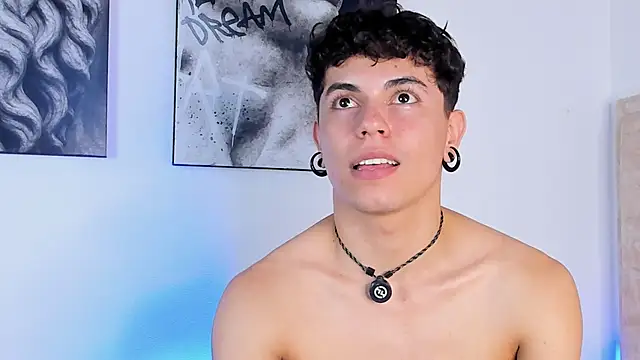 Luch609 live sex cam