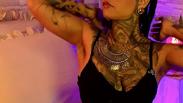 xbigpeach webcam