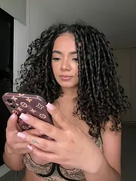 Curlyierr