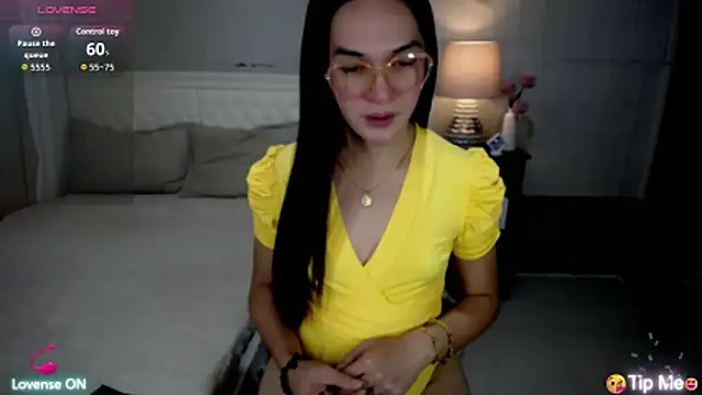 AsianSweetHeartxX webcam