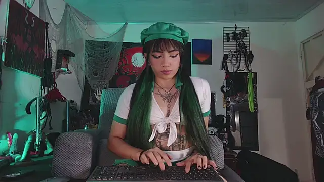 agathaaiko6 webcam