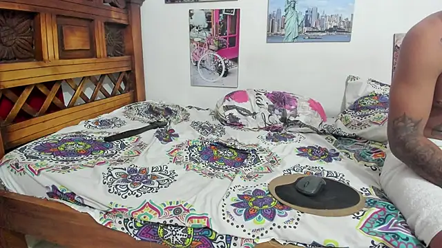 Roxana_Brayan webcam