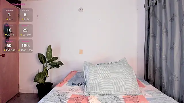 valen_thompson webcam