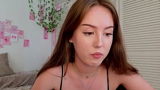 silver_grl webcam
