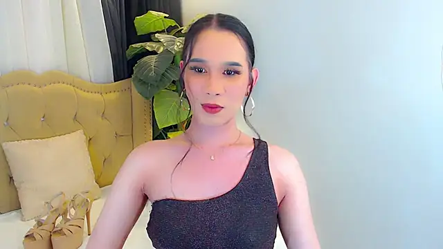 LexiLoreOnTop webcam